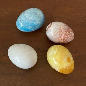 Vintage Alabaster Easter Eggs set of 4